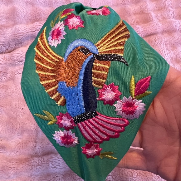 NWOT Hummingbird Head Band - Picture 3 of 3